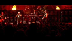 Dirkschneider - Live - Back To The Roots - Accepted! (2017) [Blu-ray]