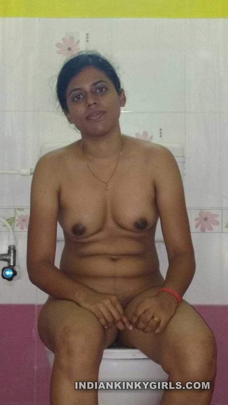 Amateur Desi Wife Nude Photos Leaked _005.jpg