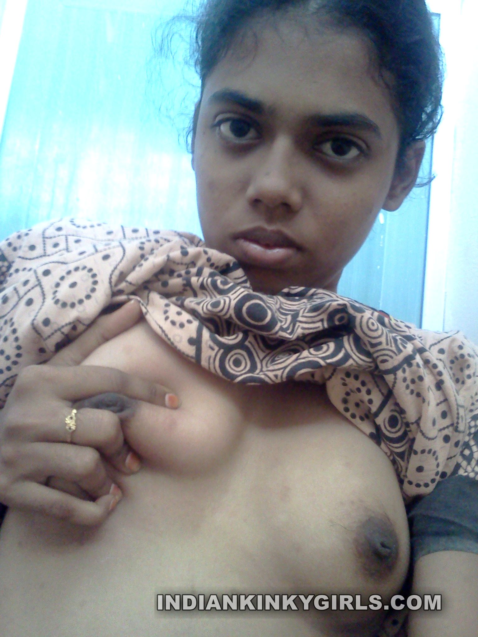 Amateur Desi Wife Nude Photos Leaked .jpg