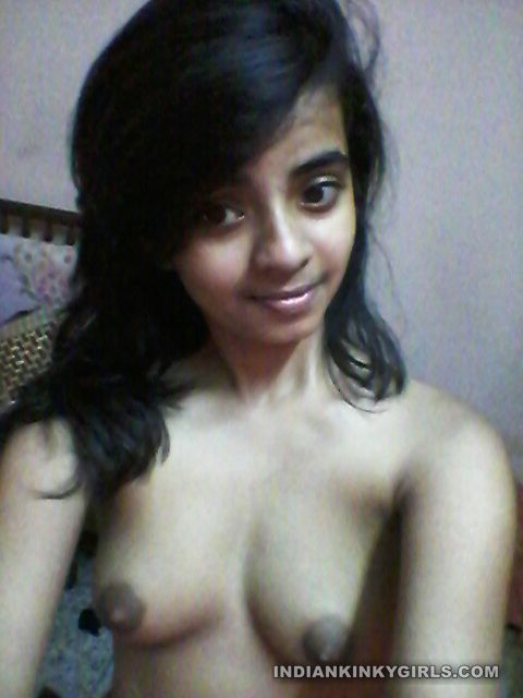 Cute Teenage Indian Girl Topless Posing Fresh Tits _007.jpg