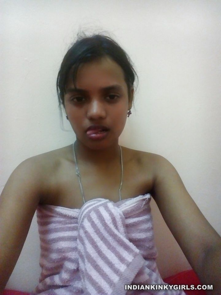 Amateur Mallu Girl Nude Selfies Leaked Online .jpg