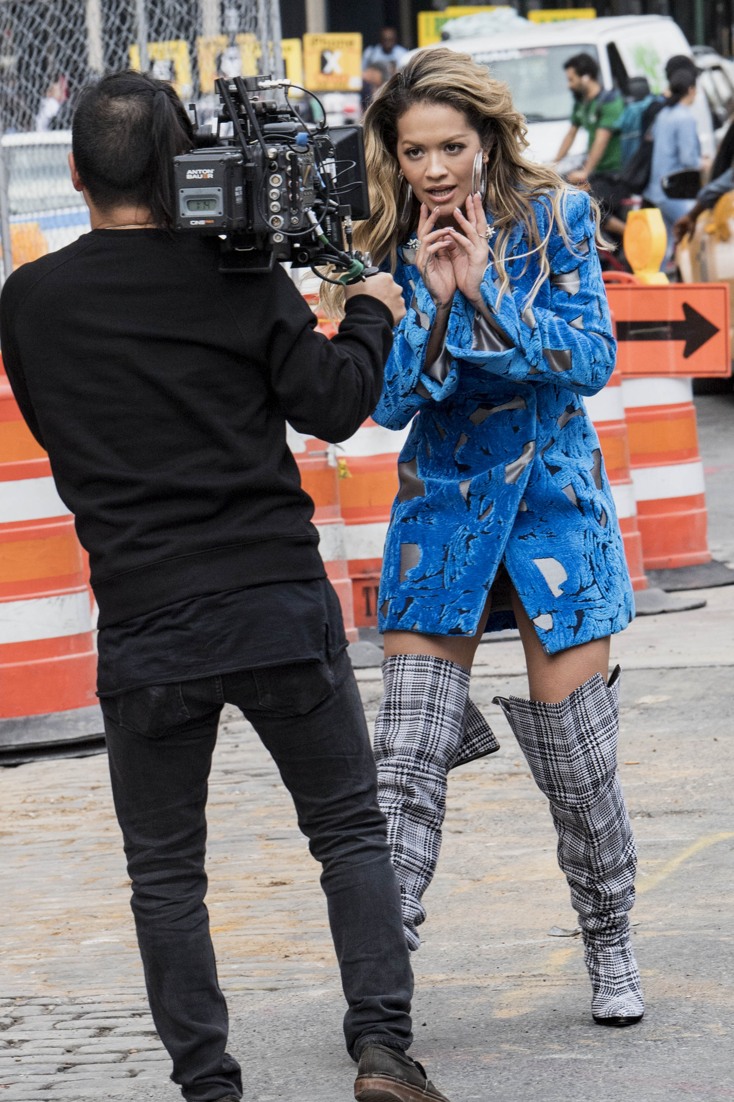 Rita Ora upskirt on Music Video Set in NY 13x HQ photos 16.jpg