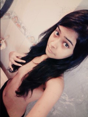 Sweet Desi Teenage Girl Small Tits Show  Indian Nude Girls-9797