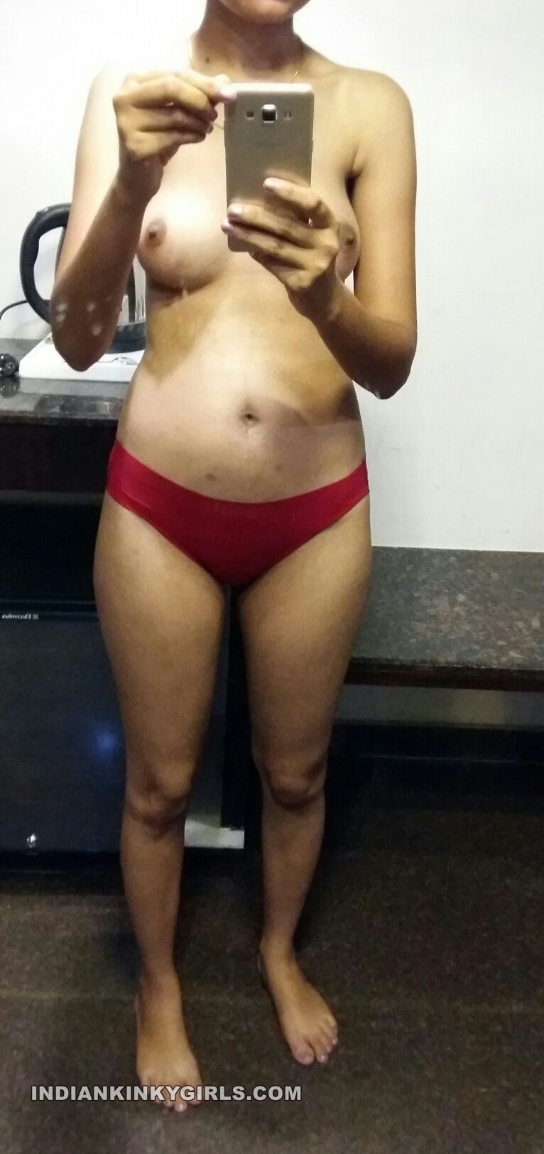 Punjabi Girl Ramanpreet Nude Selfies  0012.jpg