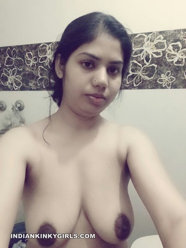 Bsfgirl Sexy - Amateur Indian College Girl Nude Selfies Leaked | Indian Nude Girls
