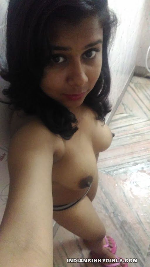 Beautiful Bengali College Girl sexy Selfies_019.jpg
