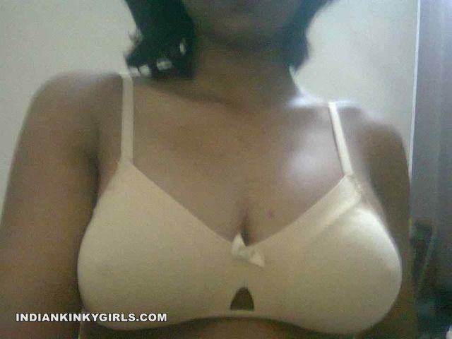 Geeky Tamil Girl Nude Selfies Exposing Tits Leaked _003.jpg