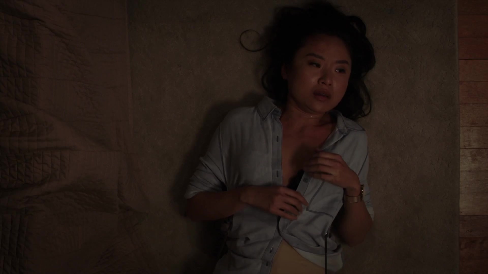 Alicia Witt, Li Jun Li - The Exorcist S02 E06 1080p 218.jpg