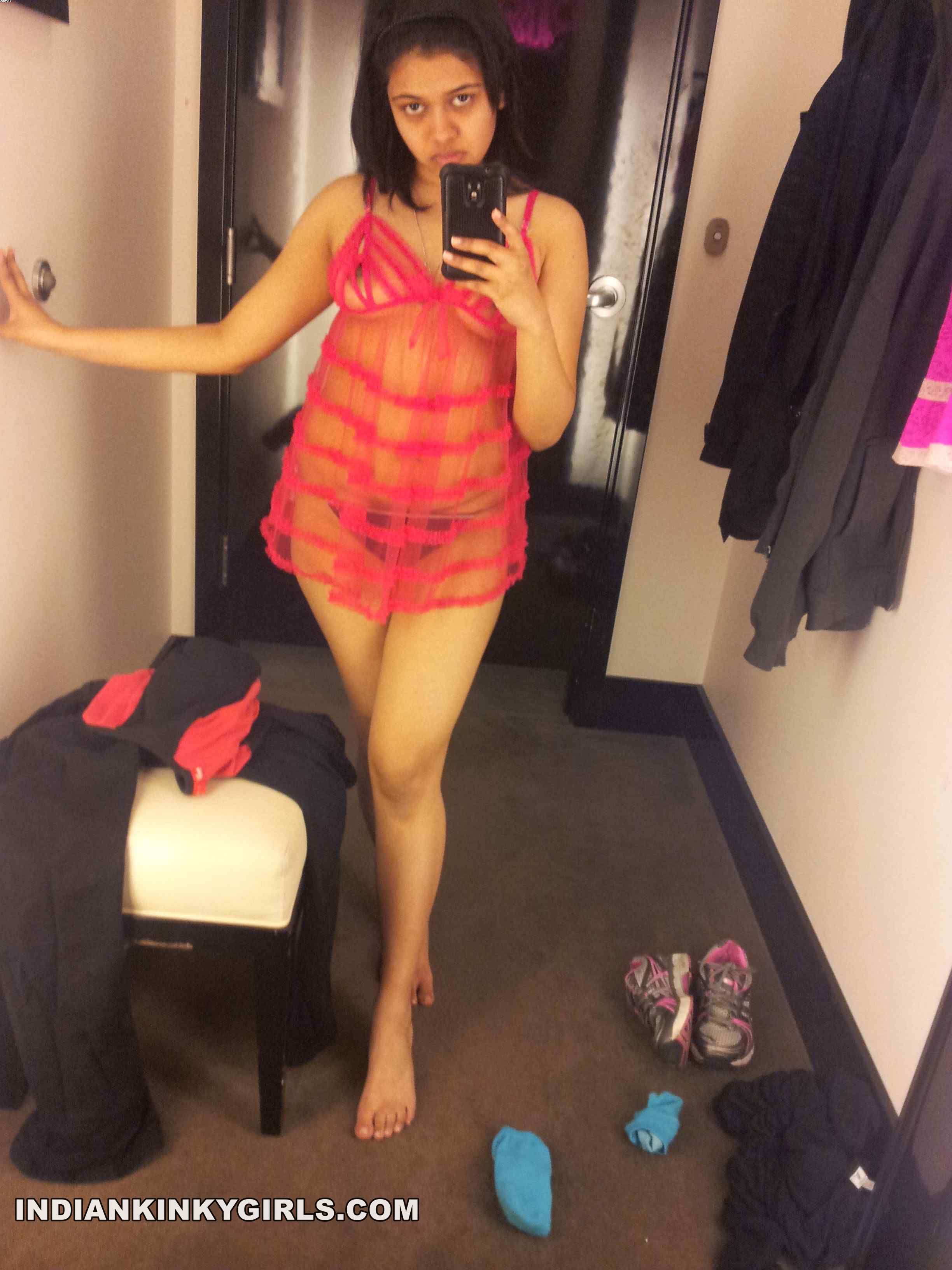 Hot Rajkot Desi Girlfriend Naked Selfies Leaked _001.jpg