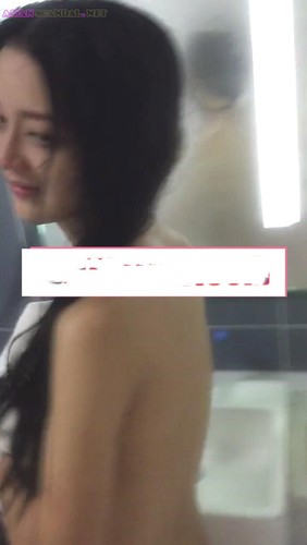 19-year-old Little Deli Hotaru Sichuan Conservatory of Music Spanish Sex Scandal