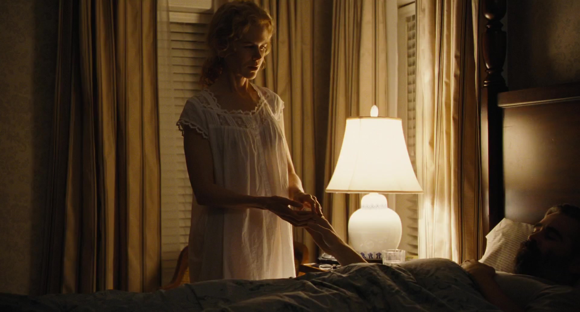 Nicole Kidman, Alicia Silverstone - The Killing of a Sacred Deer 1080p 597.jpg