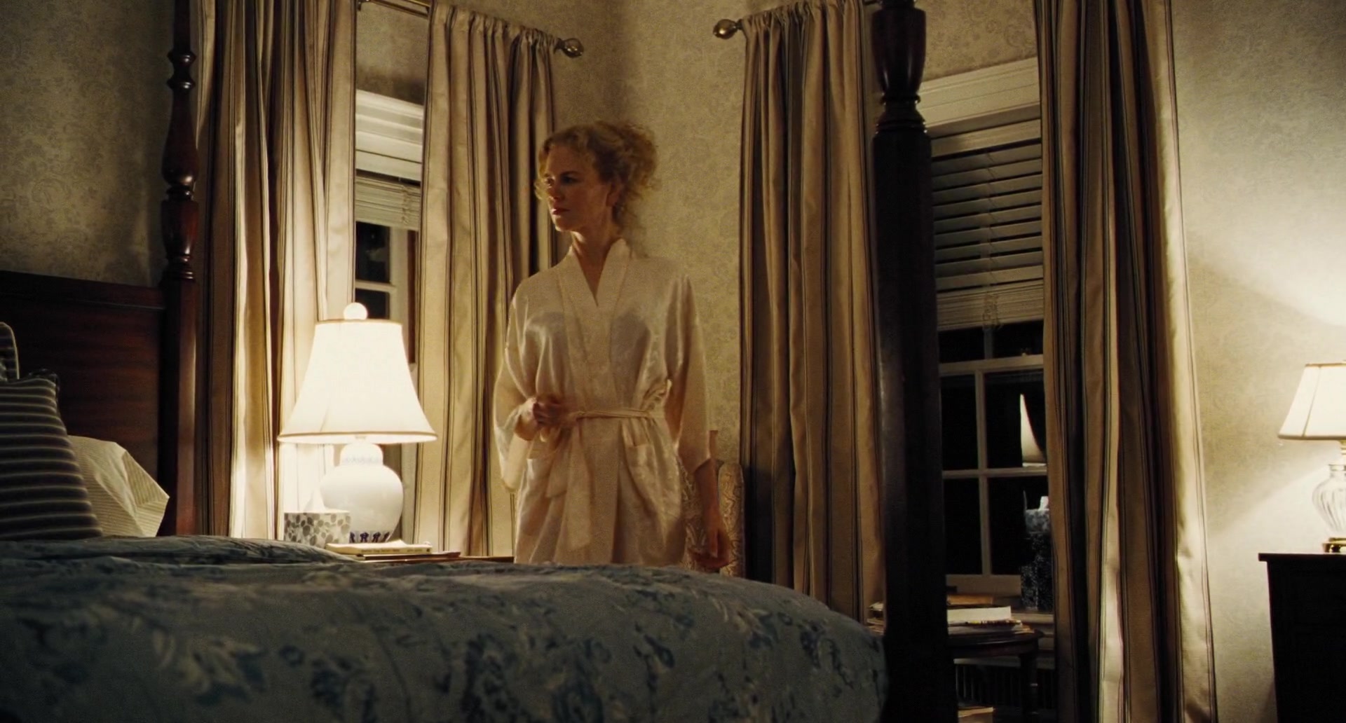 Nicole Kidman, Alicia Silverstone - The Killing of a Sacred Deer 1080p 128.jpg