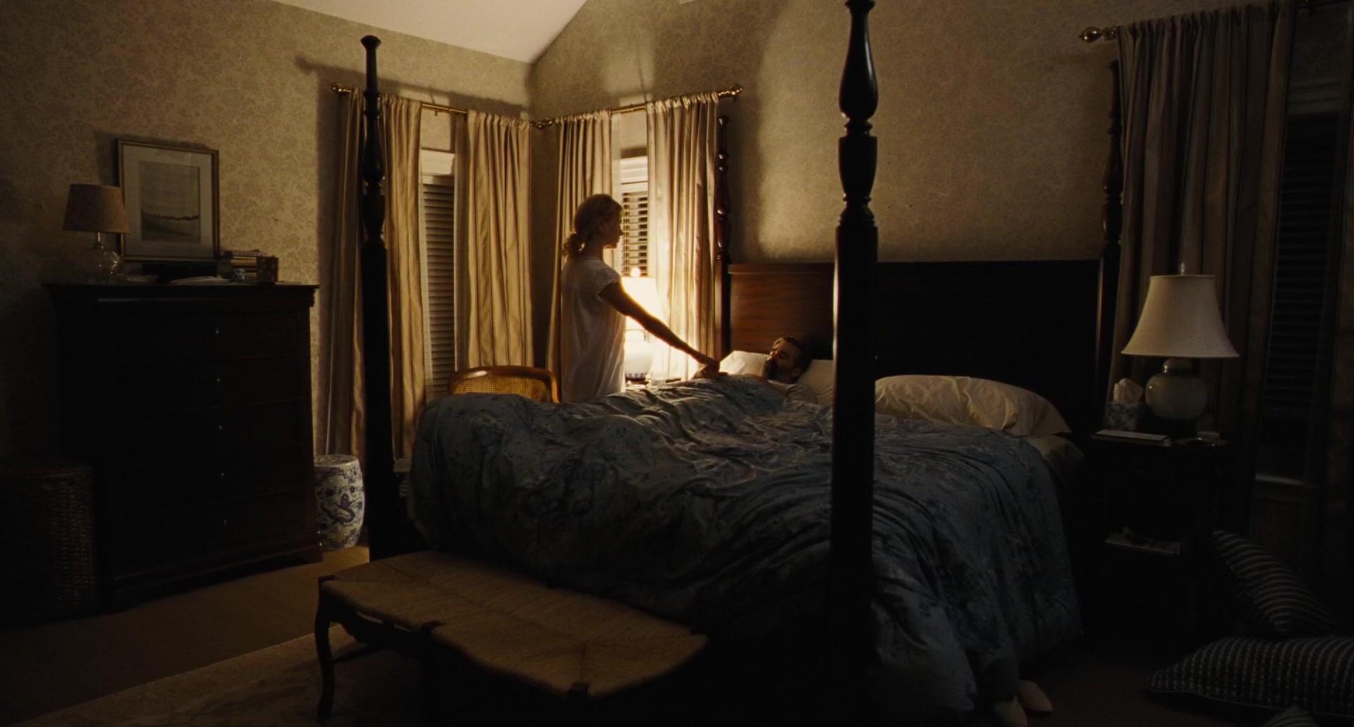 Nicole Kidman, Alicia Silverstone - The Killing of a Sacred Deer 1080p 585.jpg