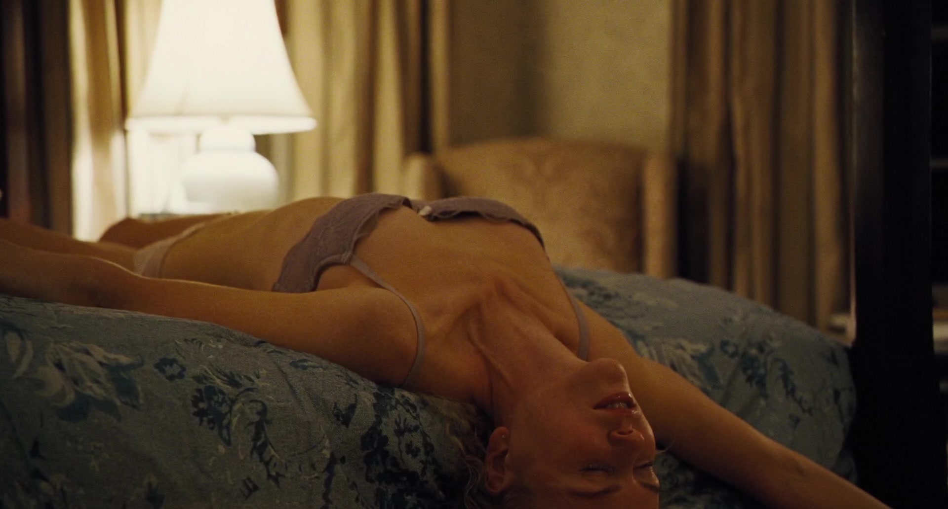 Nicole Kidman, Alicia Silverstone - The Killing of a Sacred Deer 1080p 220.jpg
