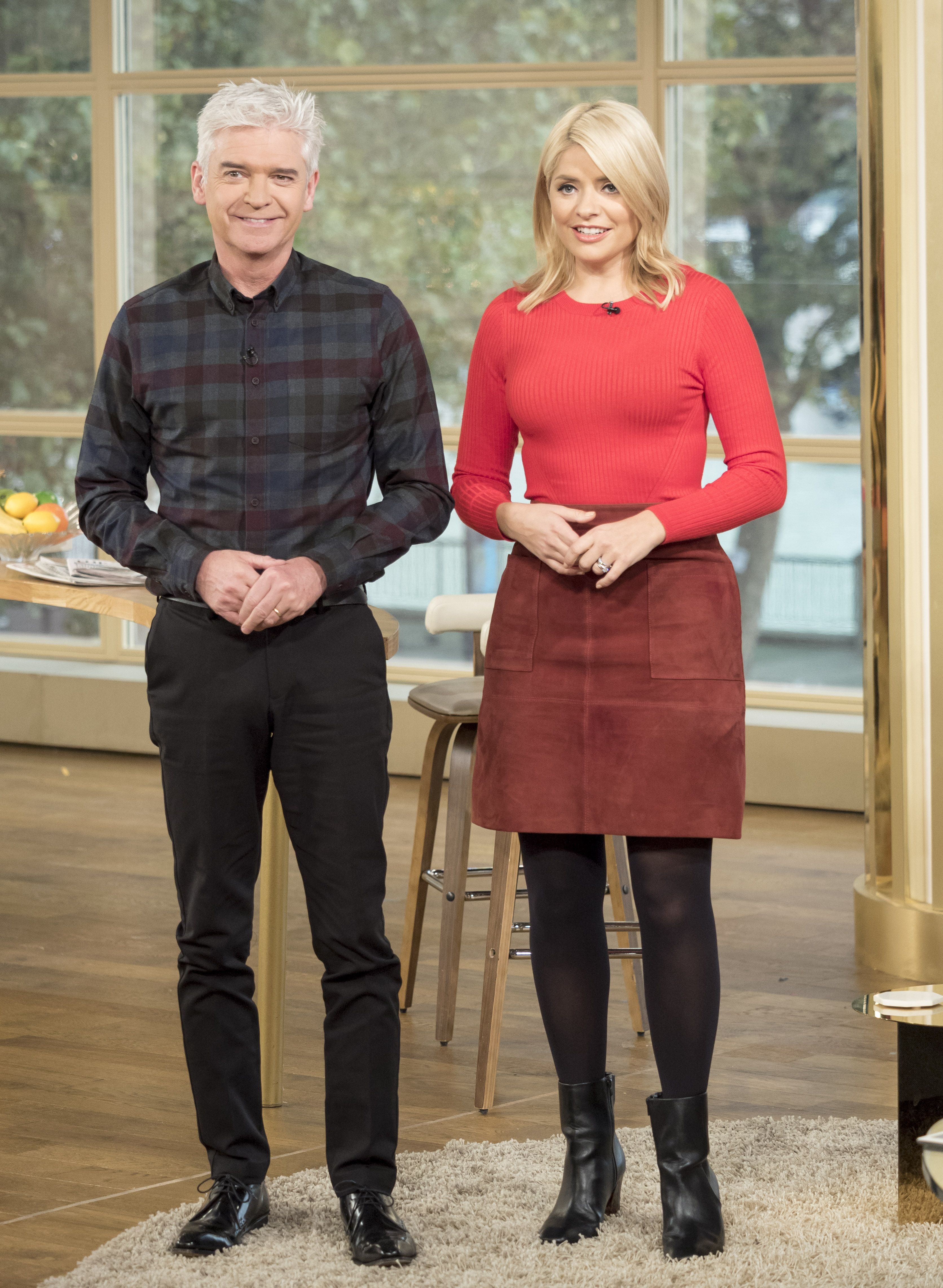 Holly_Willoughby_180.jpg