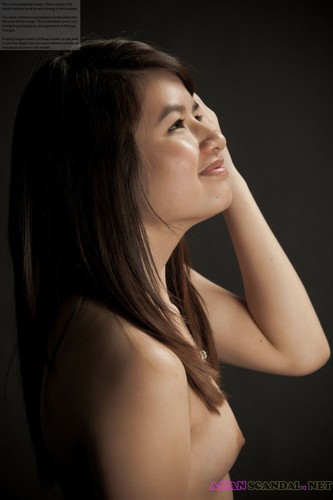 Singaporean Model Jennikah
