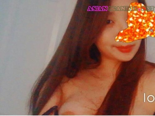 Korean Twitter@ lguna8DnaHDihah Nursing Shows Nice Tits