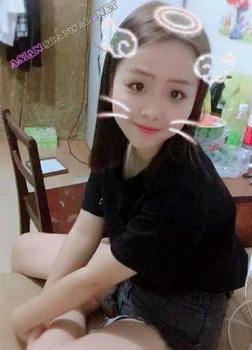 Slim cute Asian girl fucked in hiddencam