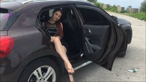 Chinese model sex tour with photographer after shooting