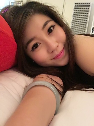 シンガポールのセックススキャンダル、ホテルでのMengting Wangセックスビデオ