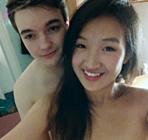 Asiatin aus Großbritannien, Norwich, Sophie Web, Jioa Pan, hat Sexvideos mit ihrem Freund durchgesickert