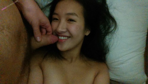 Asian UK Norwich Sophie Web Jioa Pan a divulgué des vidéos de sexe avec son petit ami