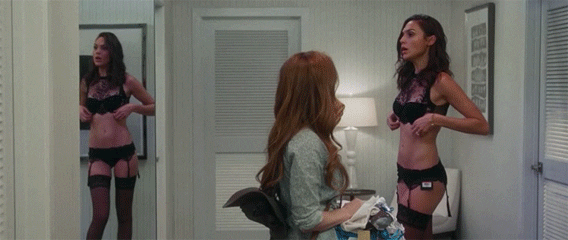 Isla Fisher, Gal Gadot - Keeping Up with the Joneses 3 1.gif