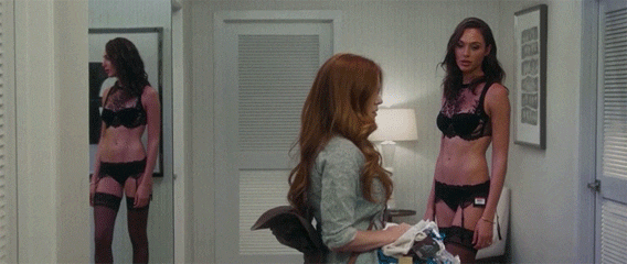 Isla Fisher, Gal Gadot - Keeping Up with the Joneses 4 1.gif