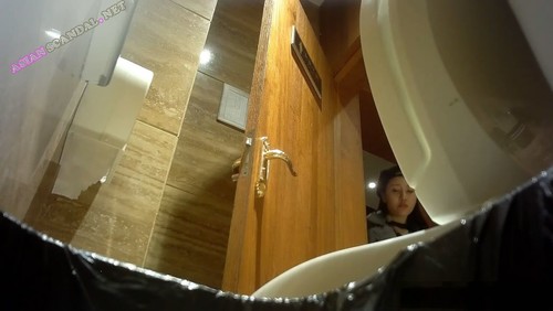 Asian girl toilet voyeur(ex-miss campus)