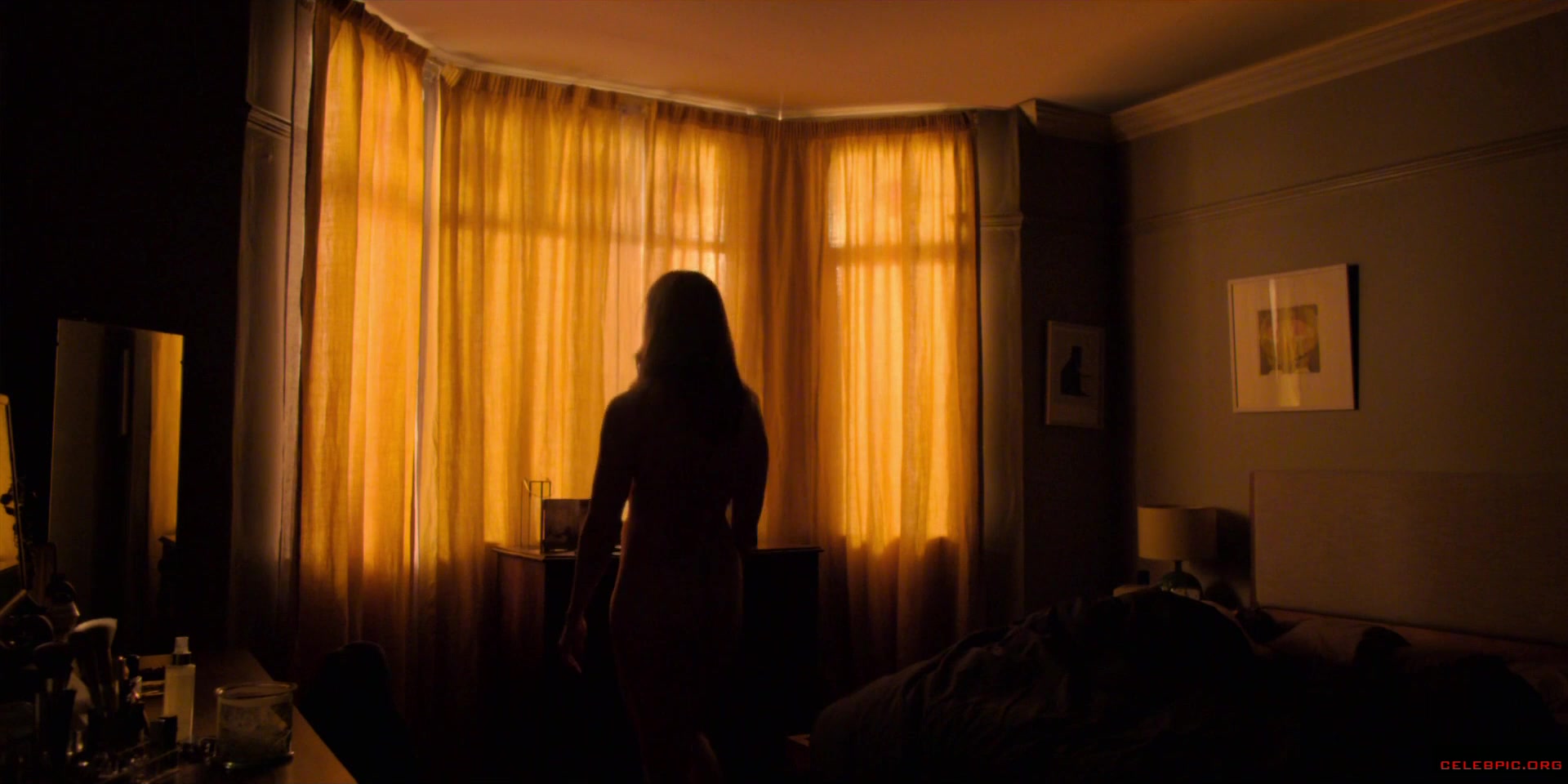 Toni Collette - Wanderlust S01 E06 1080p (1) 329.jpg