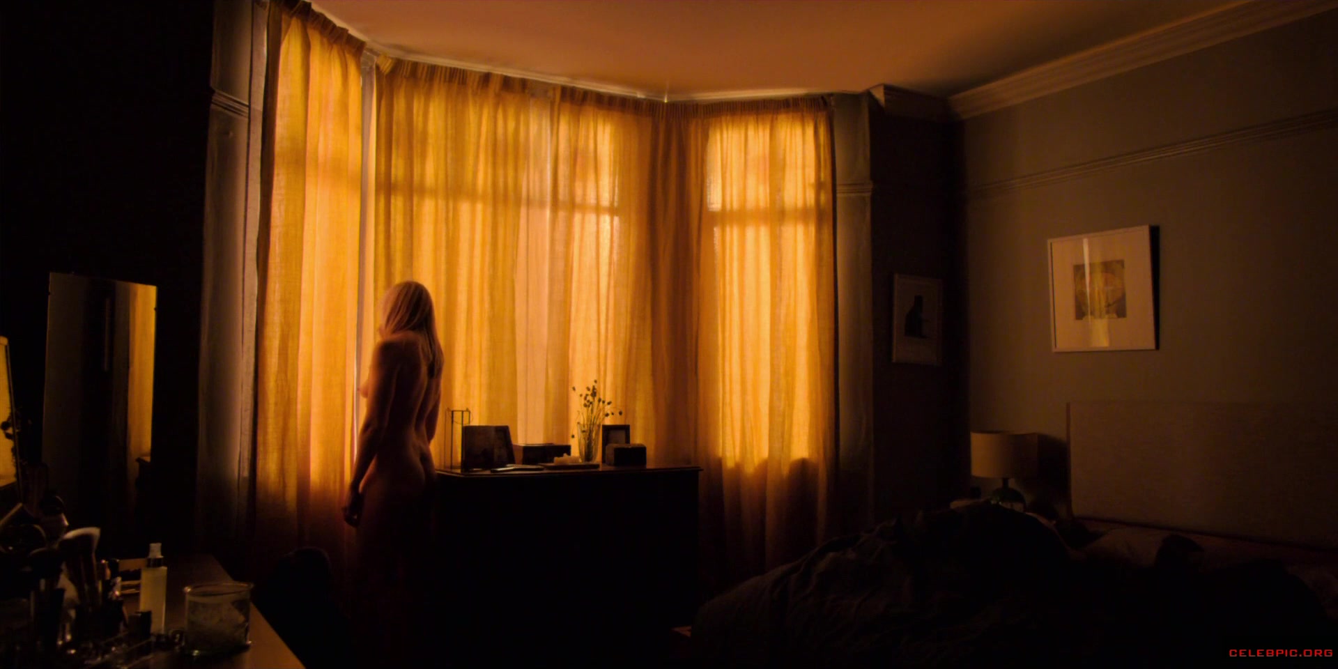 Toni Collette - Wanderlust S01 E06 1080p (1) 348.jpg