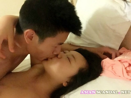 Super cute chinese girl passionate with her boyfriend’s hotel when traveling