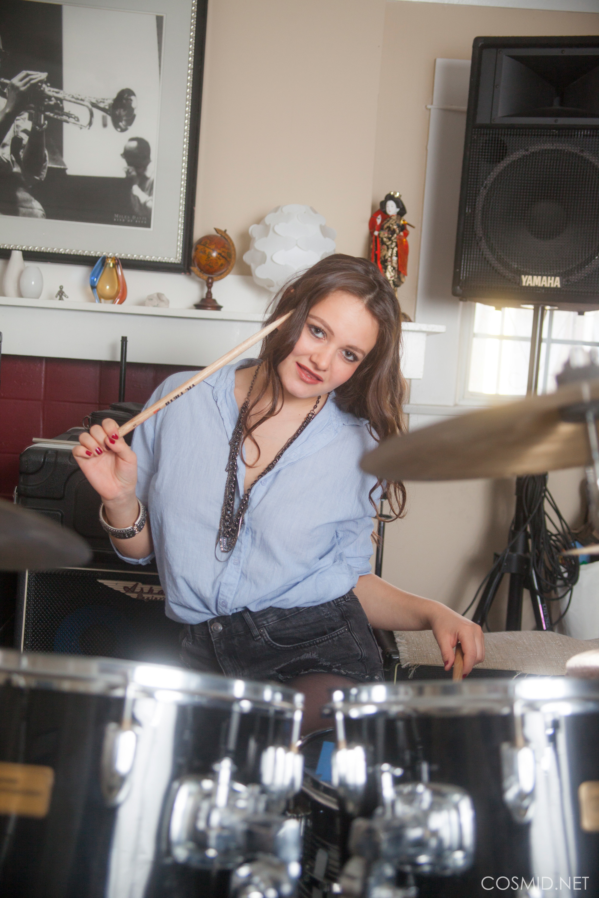 Hailee Fox - Playing The Drums 016.jpg
