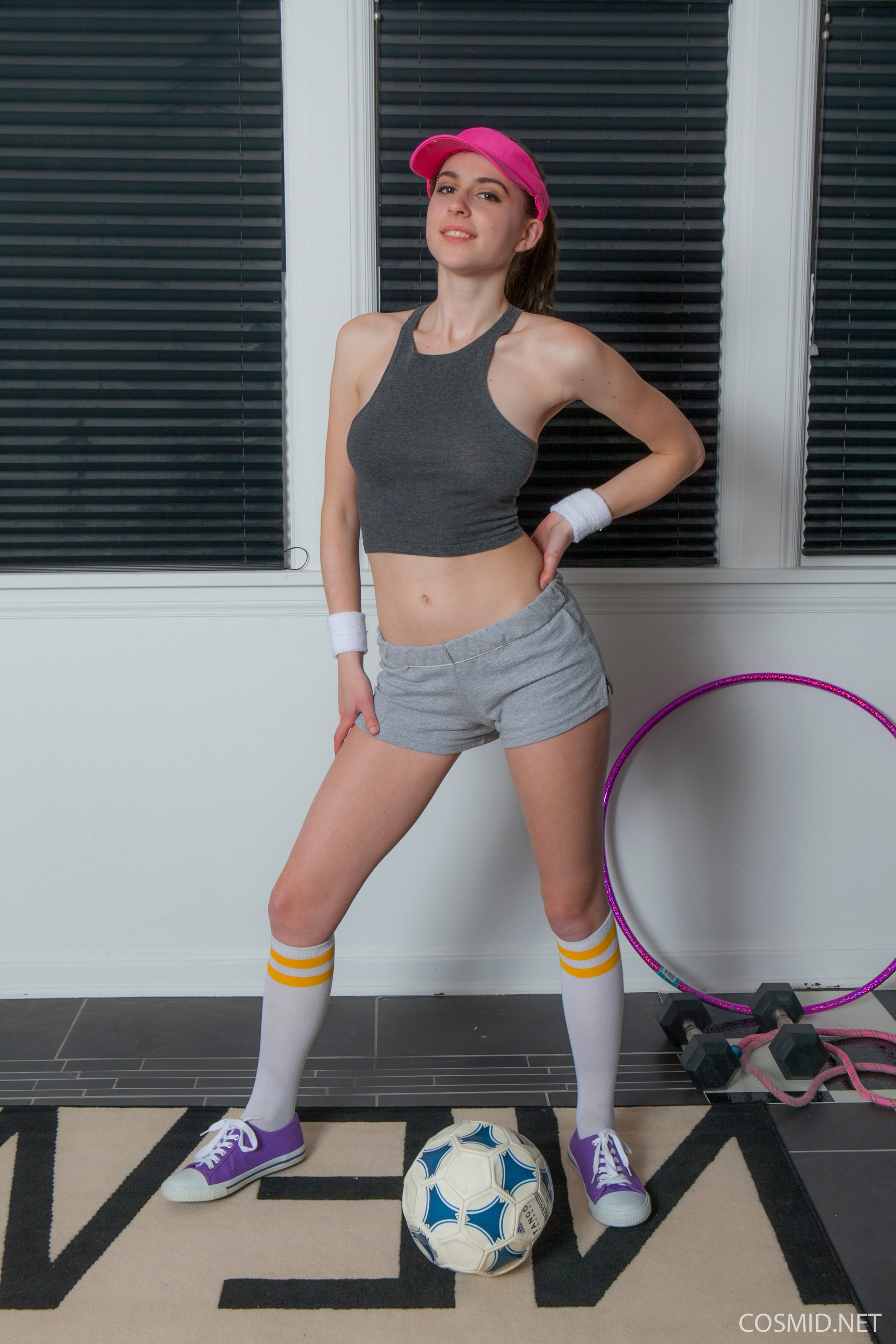 Eva Green - Evas Workout 001.jpg