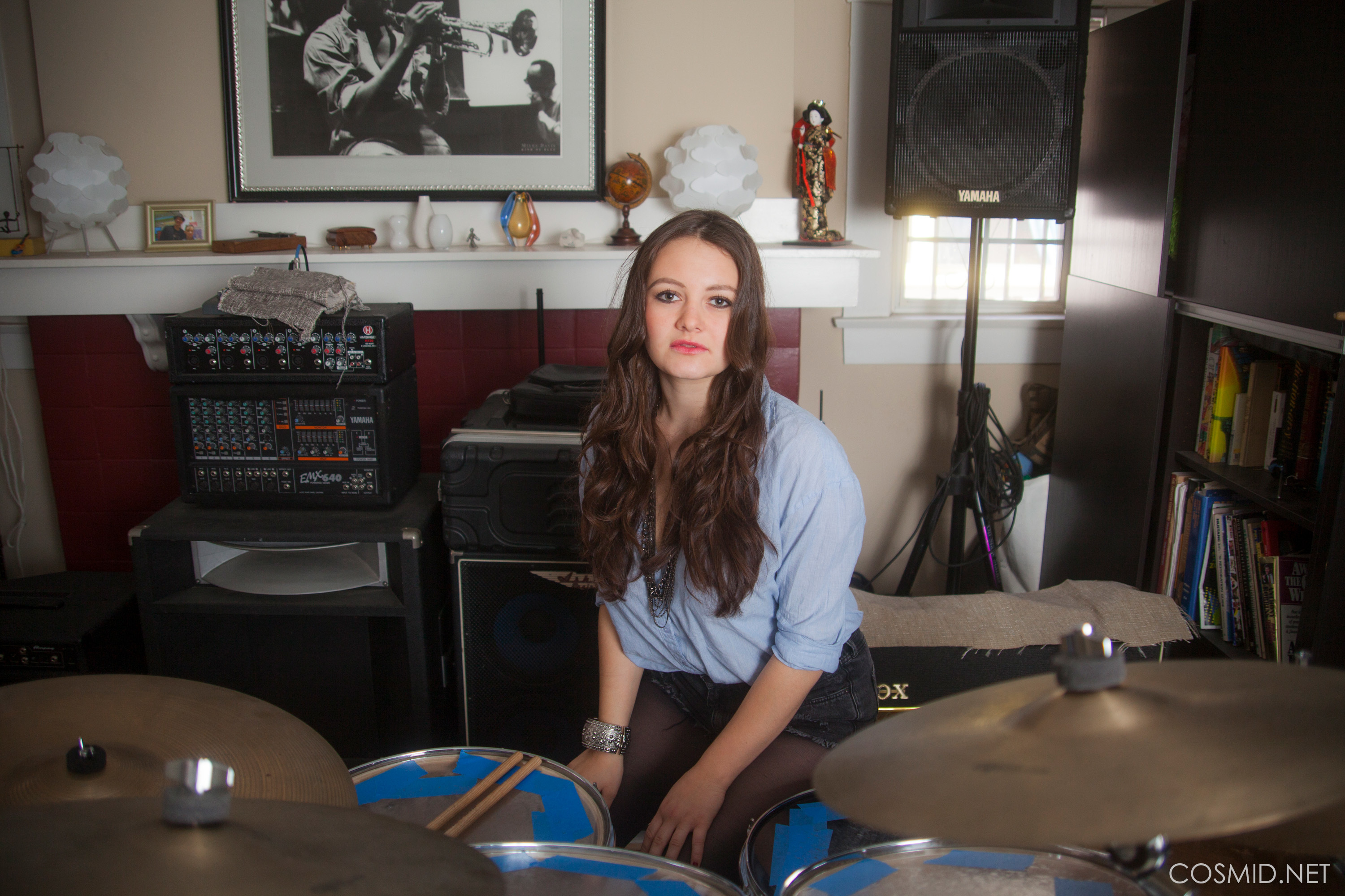 Hailee Fox - Playing The Drums 001.jpg