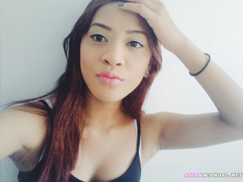 Super Cute Filipino Julai schoolgirl’s big boobs, muff flashing self photos leaked