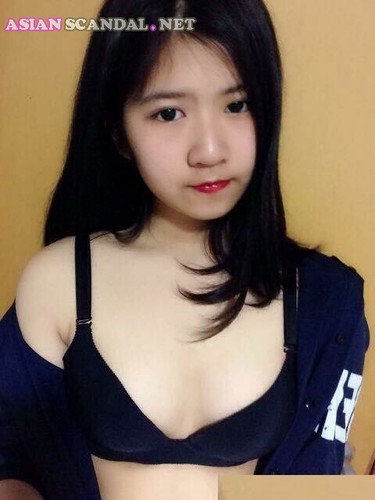 [Baidu cloud leak secret series] Teen girl record naked videos