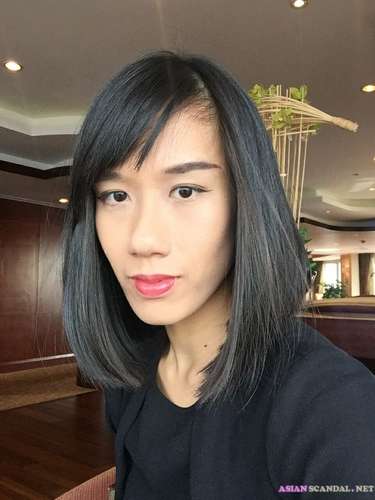 Singapore Teen Woo hui wen Nude Selfie Pics