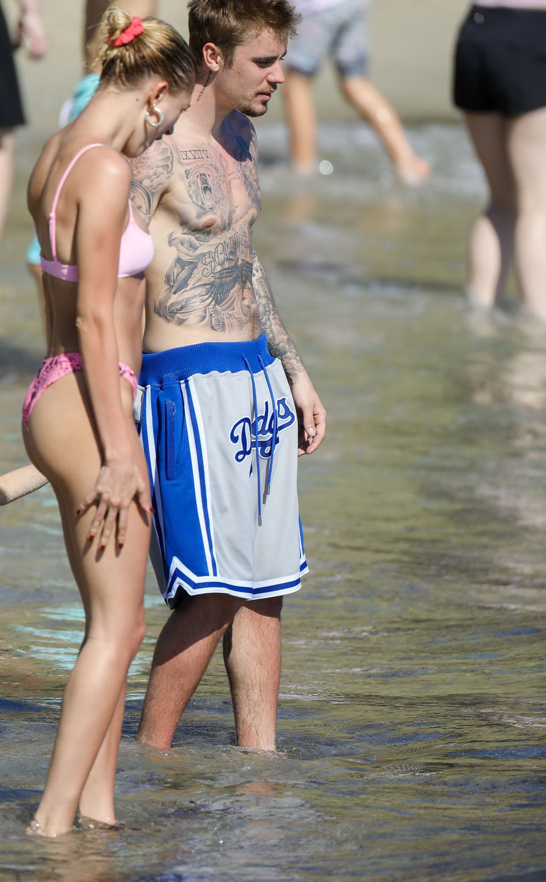 Hailey Baldwin Bieber sexy teeny bikini candids on the beach HQ (27).jpg