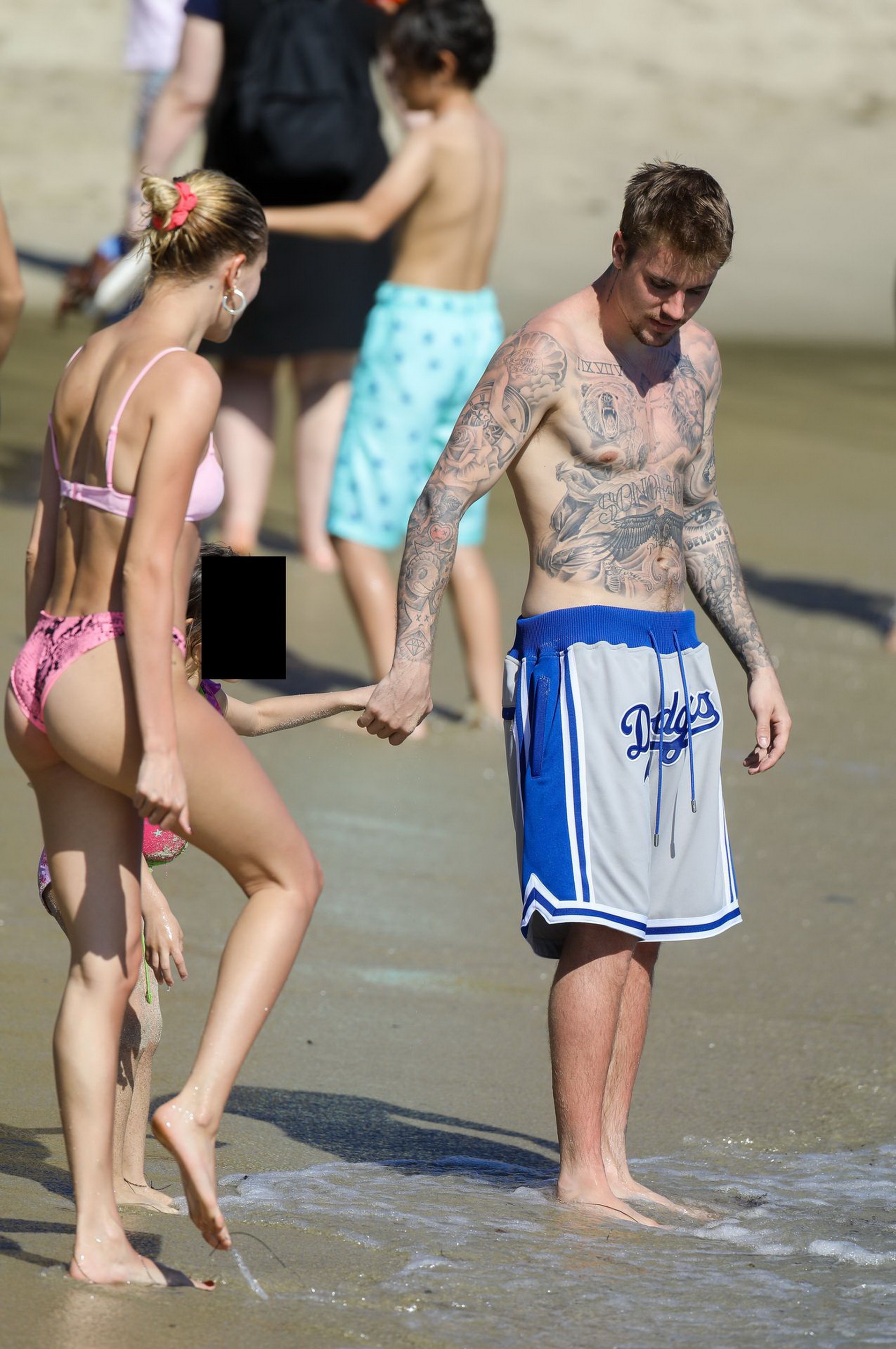 Hailey Baldwin Bieber sexy teeny bikini candids on the beach HQ (47).jpg