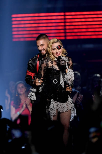 20190502-pictures-madonna-bbma-performance-12.jpg