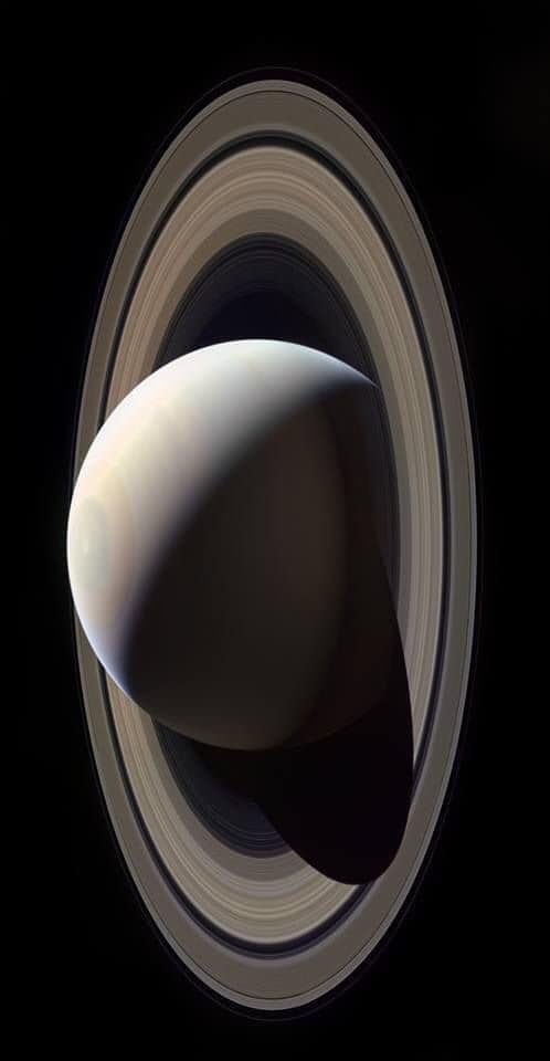 Saturno real.jpg