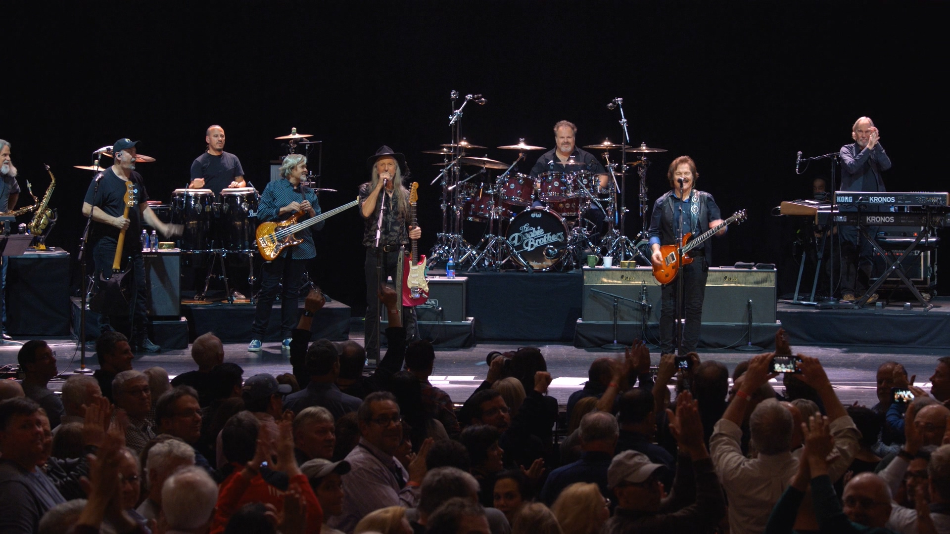 The Doobie Brothers Live From The Beacon Theatre Bluray 1080p DTS-HD MA 5.1_20190702_181135.362.jpg