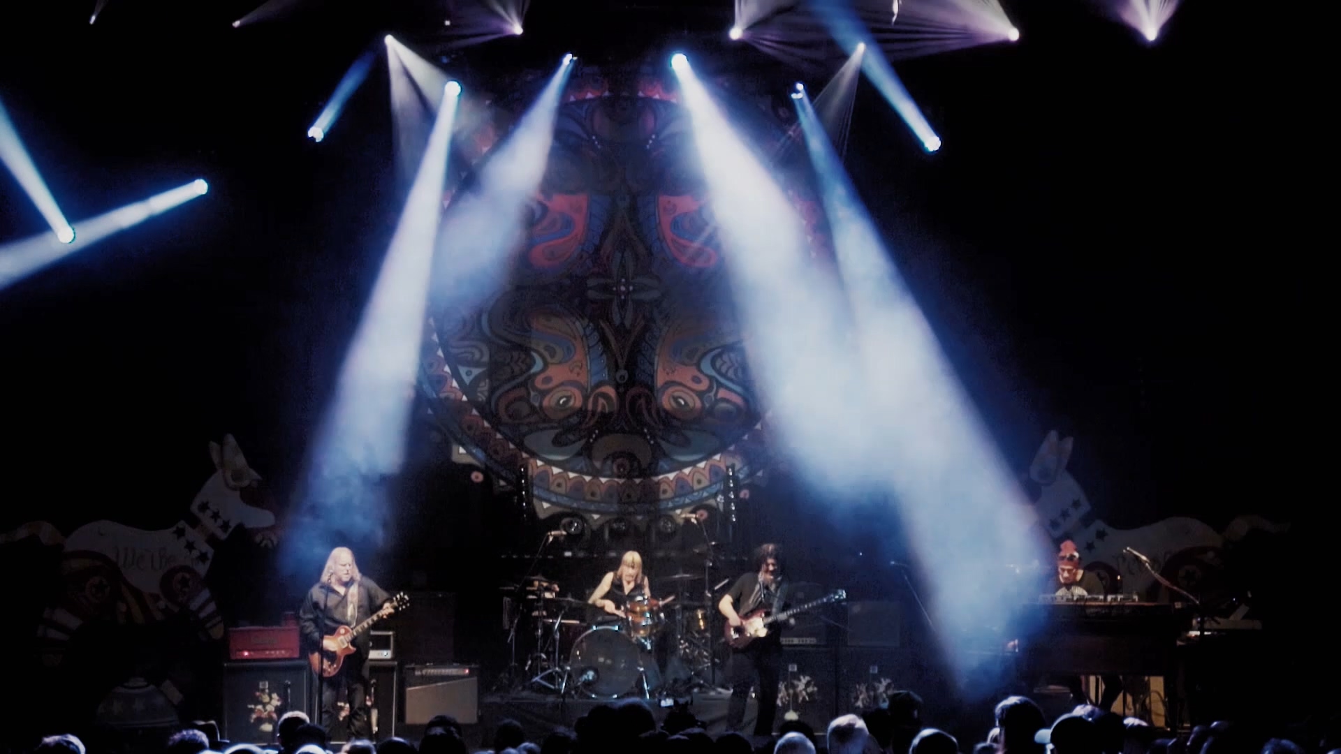 Gov't Mule - Bring On The Music Live At The Capitol Theatre 2018 Bluray 1080p AVC DTS-HD MA 5.1_20190727_125546.346.jpg