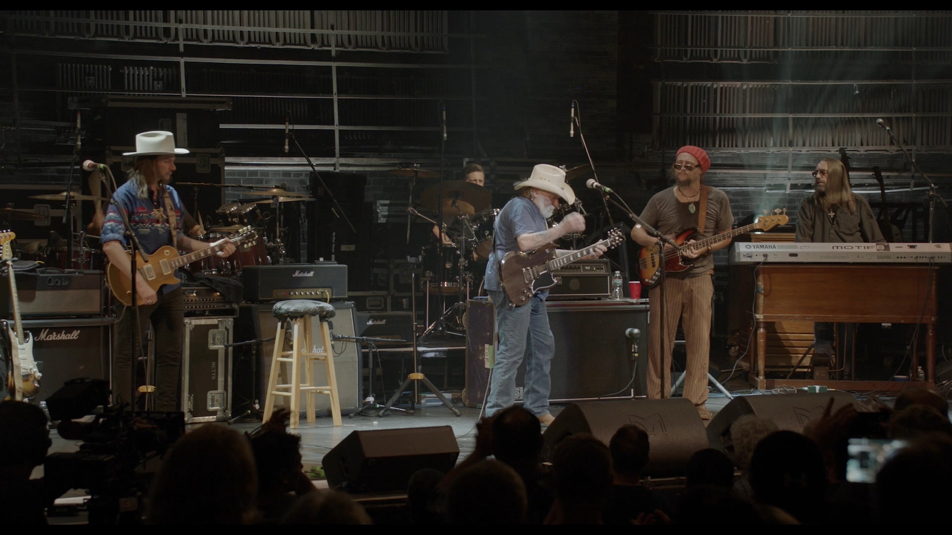 The Dickey Betts Band - Ramblin' Man - Live At The St. George Theatre BD (2019)_20190811_110716.394.jpg