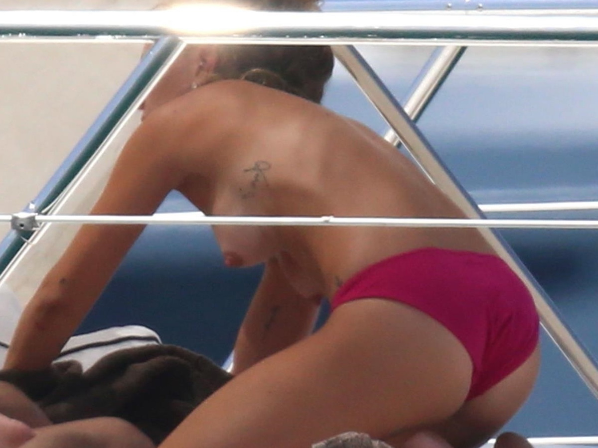 Chloe Green topless relaxing candids on the Yacht  in Sardinia 68x HQ (7).jpg