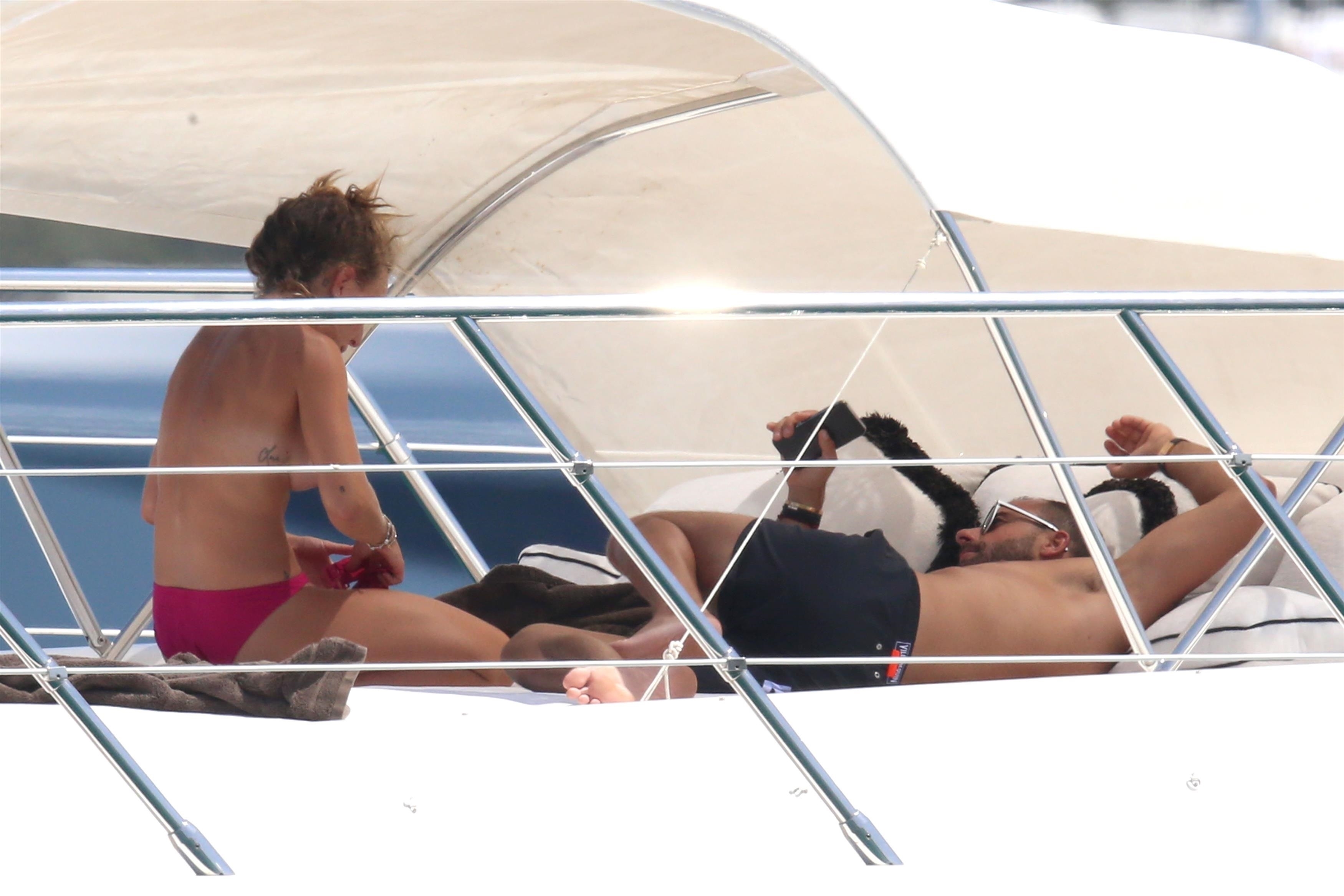 Chloe Green topless relaxing candids on the Yacht  in Sardinia 68x HQ (57).jpg