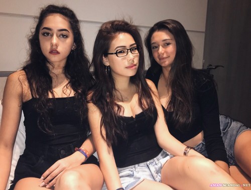 Singapore Instagram Horny Malay Girls graciellaanderson sitiumrrh Blowjob Sex Video